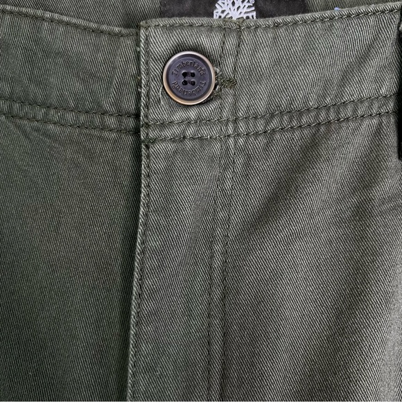 Timberland Relaxed Fit Cargo Chino Pants in Army Green Men’s Size 40x30 - Picture 6 of 9